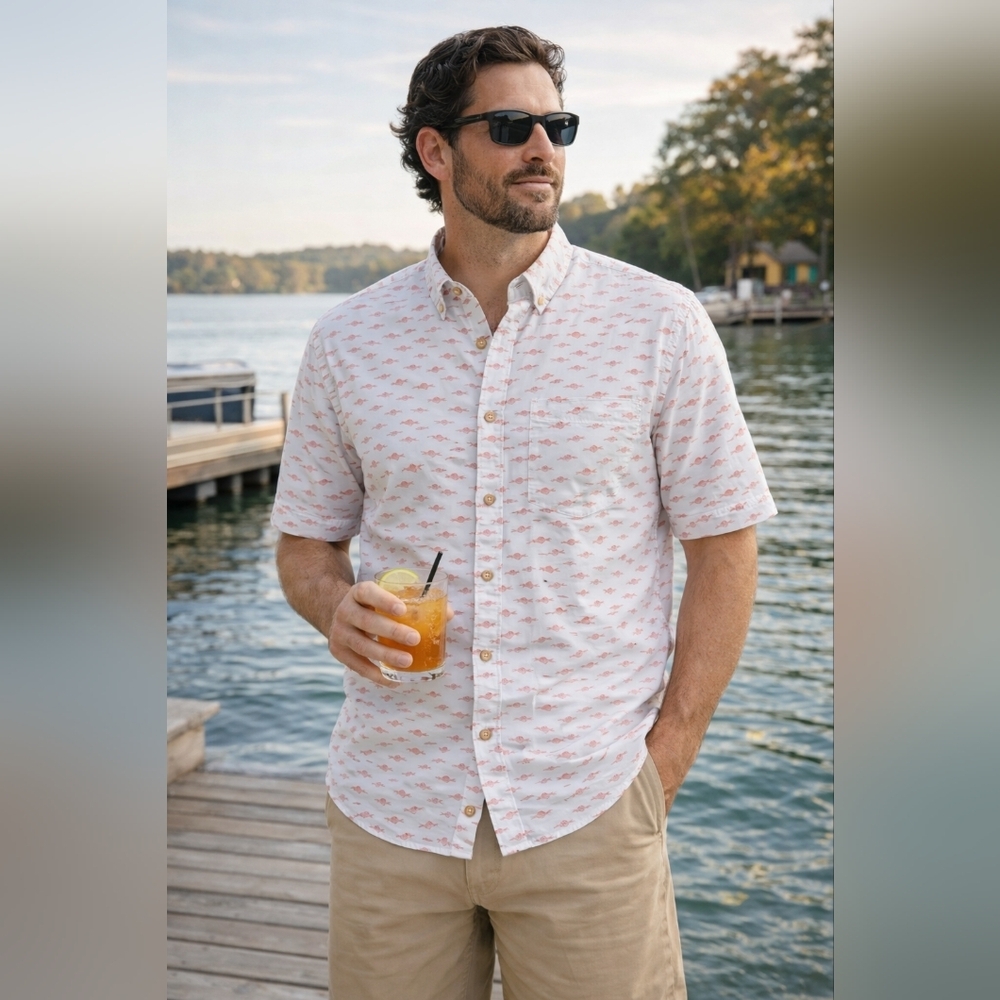 Mountain Khakis Men’s Fish Print Short Sleeve Button Down Shirt White Red Large